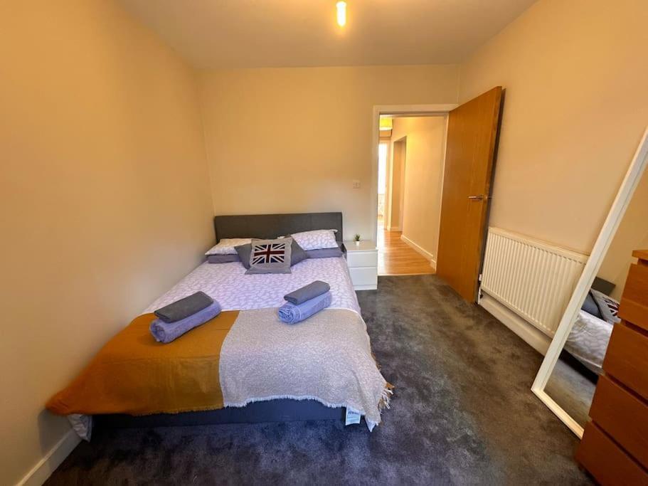 2 Bedroom Apartment In Se13 Londyn Zewnętrze zdjęcie