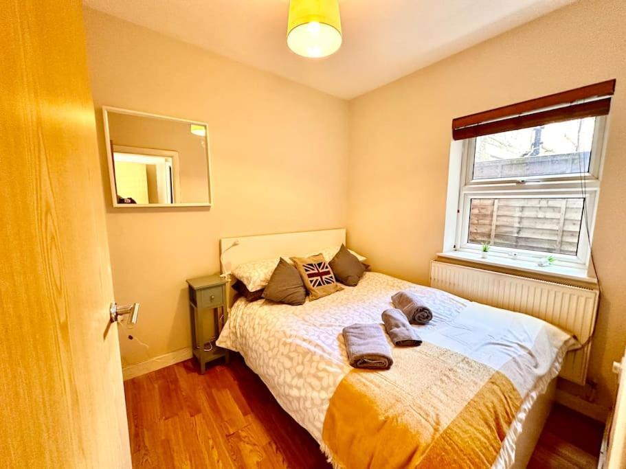 2 Bedroom Apartment In Se13 Londyn Zewnętrze zdjęcie